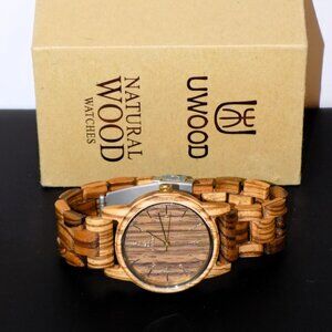 Unwood Natural Wood Unisex Watch with Box.  Keeps Time